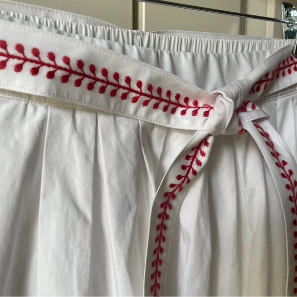 Like New J Crew Embroidered skirt w/removable belt - Picture 4 of 9